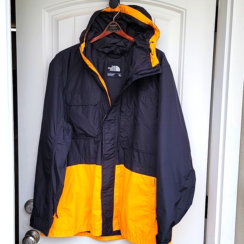 North Face Coat / Shell